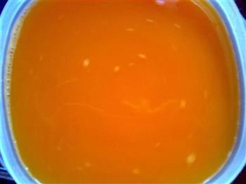 西红柿萝卜汁的做法图解6