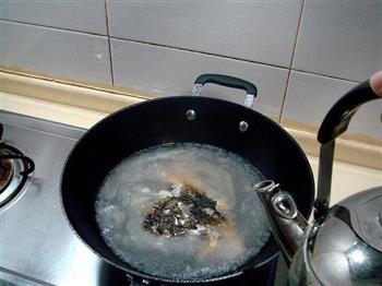花生鱼头汤的做法步骤1