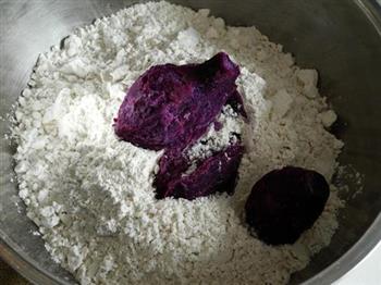 紫薯绿茶双色馒头的做法步骤4