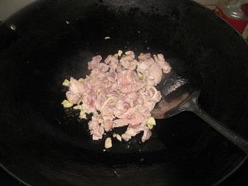 莴苣炒肉的做法步骤2