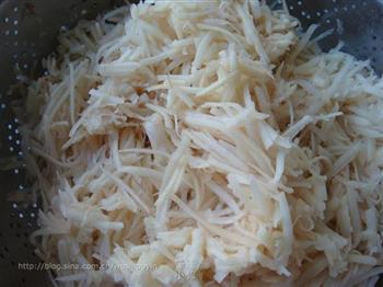 干焙土豆丝的做法步骤2