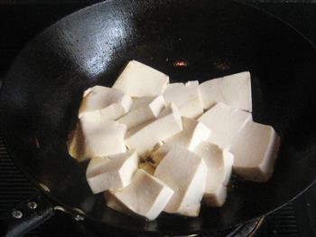 豆腐木耳炖咸青鱼的做法图解4