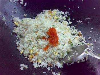 蟹子虾米蛋炒饭的做法步骤10