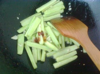 梅干菜炒黄瓜的做法图解5