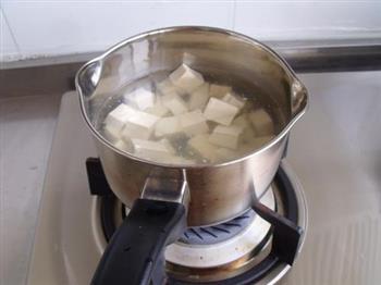 咸蛋黄豆腐的做法步骤2