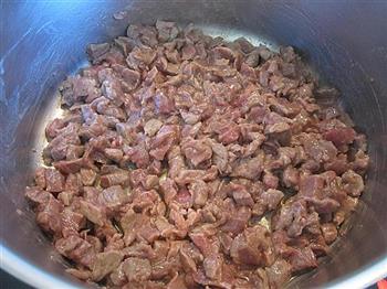 牛肉彩椒浓汤的做法步骤4