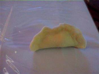 牛肉香菇芹菜水饺的做法步骤8
