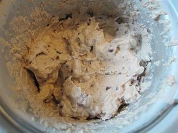 红豆牛奶冰淇淋的做法步骤11