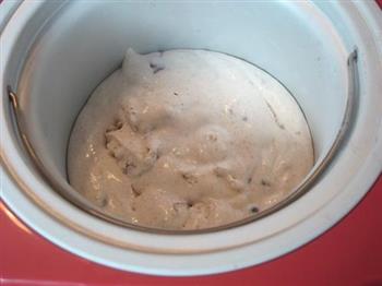 红豆牛奶冰淇淋的做法步骤9