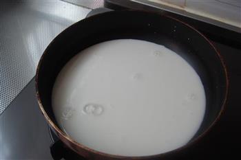 红糖姜撞奶的做法步骤3