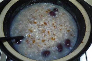 红米薏仁粥的做法图解3