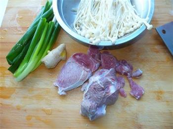 羊肉金针菇饺子的做法图解1