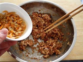 海米芹菜猪肉水饺的做法步骤4