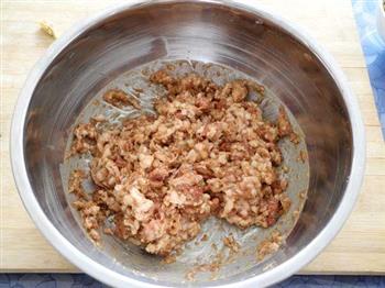 海米芹菜猪肉水饺的做法步骤5