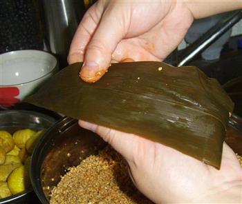 板栗纯精肉粽的做法步骤12
