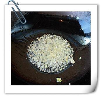 木耳金针炒土豆的做法步骤5