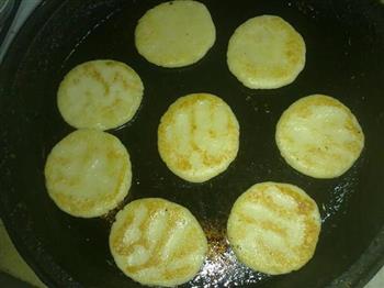 土豆糯米饼的做法步骤14