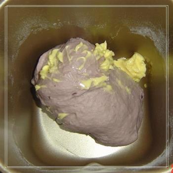 紫薯面包卷的做法图解5