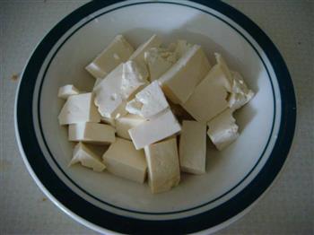 凉拌皮蛋水豆腐的做法步骤2