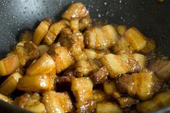 红烧肉焖小土豆的做法步骤9