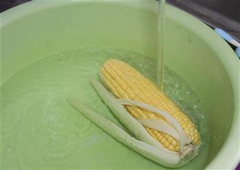 微波玉米的做法步骤4
