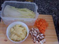 微波土豆菜卷的做法步骤4