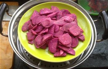 紫薯奶酪葫芦的做法图解2