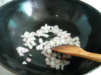 咖哩蔬菜汤的做法步骤2