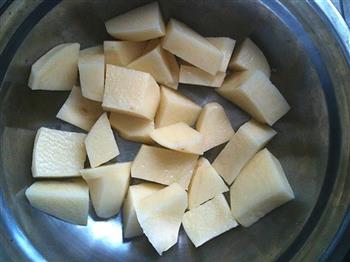 土豆粉蒸肉的做法步骤5
