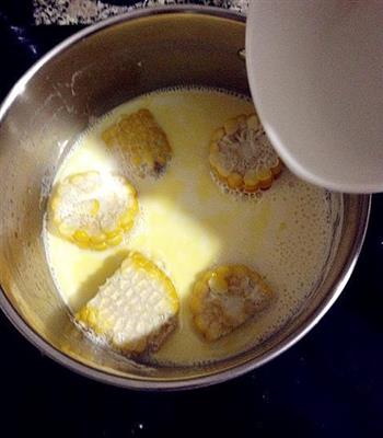 奶香玉米棒的做法步骤5