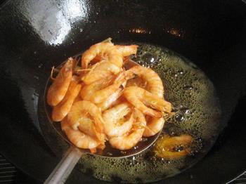 芦笋油爆虾的做法步骤6