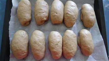 松籽核桃面包的做法步骤4
