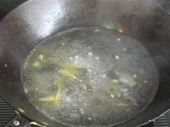 梭子蟹茄片汤的做法图解3