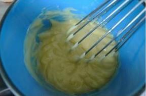 自制法式蛋黄酱的做法步骤4