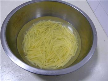 青瓜土豆丝的做法步骤3
