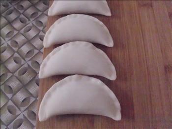 芹菜猪肉水饺的做法步骤11