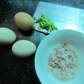 肉末蒸蛋的做法步骤1
