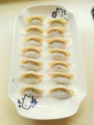 韭菜饺子的做法步骤3