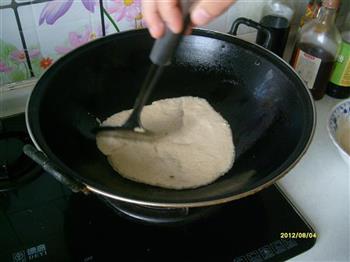 小麦胚芽鸡蛋饼的做法步骤3