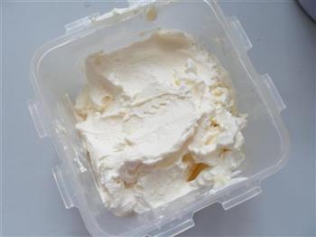 酸奶柚子冰淇淋的做法步骤7
