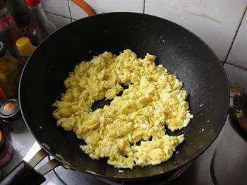 鸡蛋蔬菜火烧的做法图解2