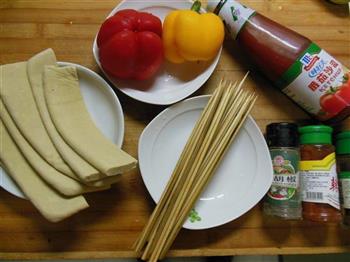 香辣豆腐串的做法步骤1