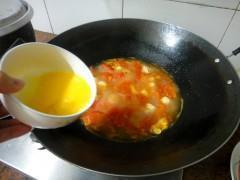 猪肉丸番茄蛋花汤的做法步骤8