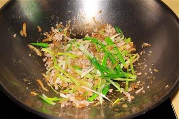榨菜炒肉丝的做法步骤9