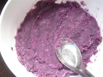 紫薯玫瑰花小馒头的做法图解3