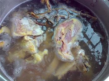牛大力土鸡保健祛湿汤的做法图解4