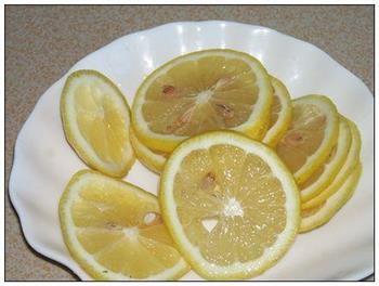 柠檬蜜的做法步骤2