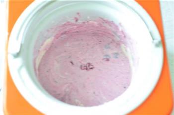 蓝莓酸奶冰淇淋的做法图解7