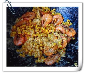 金沙玉米虾的做法步骤10
