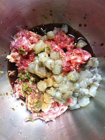 韭菜鲜虾肉煎包的做法图解2